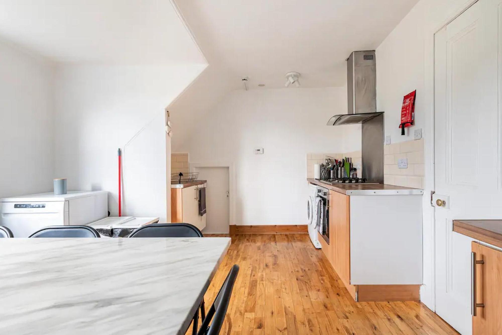 Lady Road Apartment Edinburgh Exterior photo